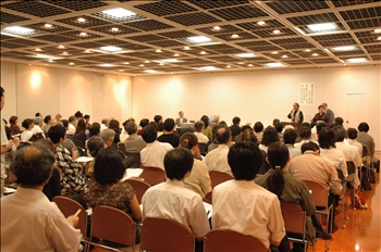 シンポ２会場350.jpg